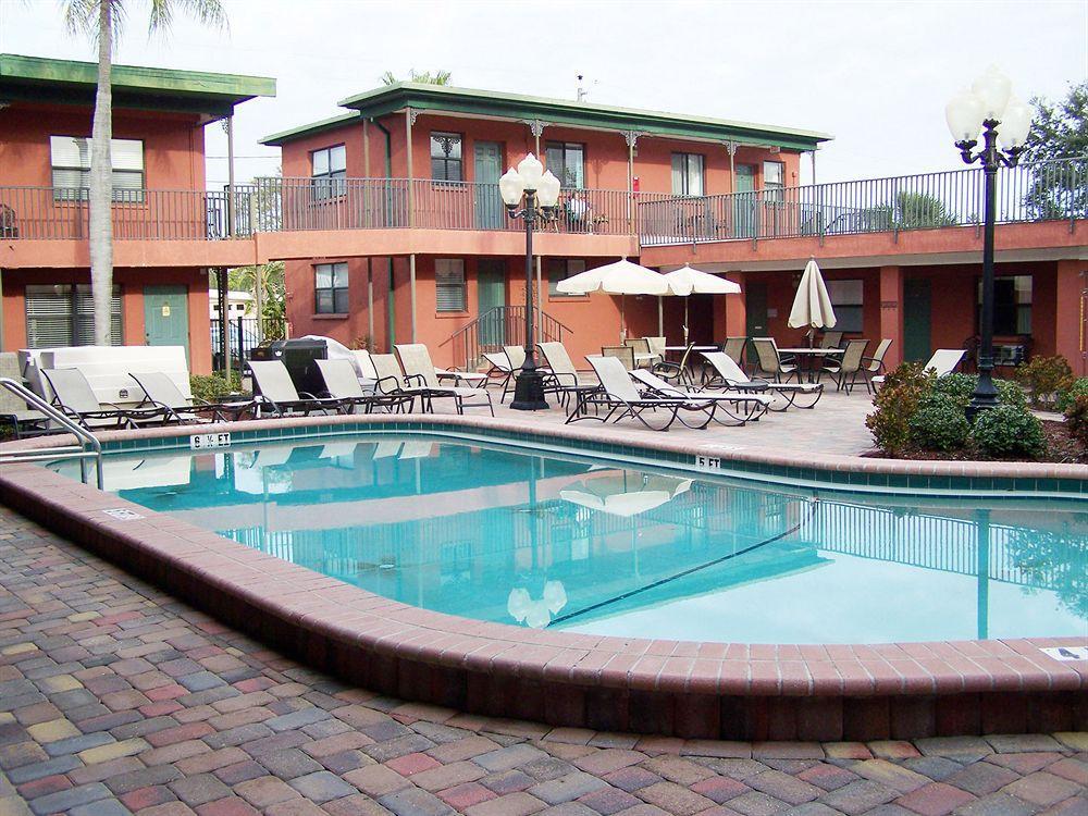 Royal Orleans Resort Unit 113 Redington Beach Exterior photo