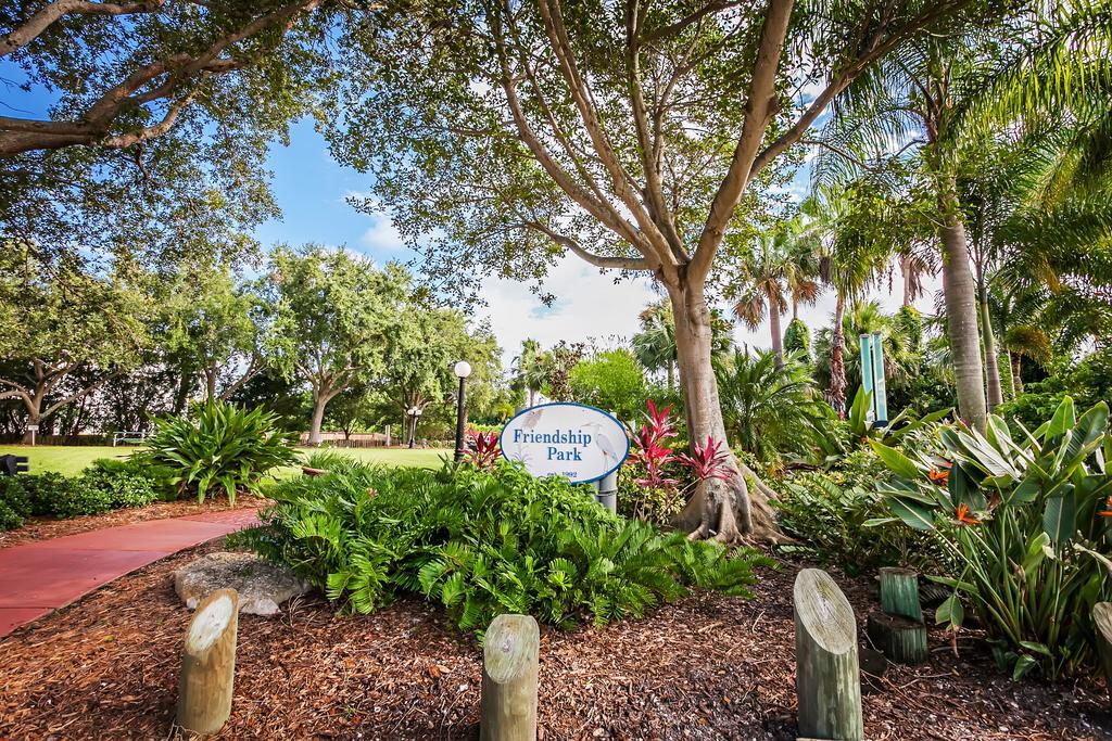 Royal Orleans Resort Unit 113 Redington Beach Exterior photo