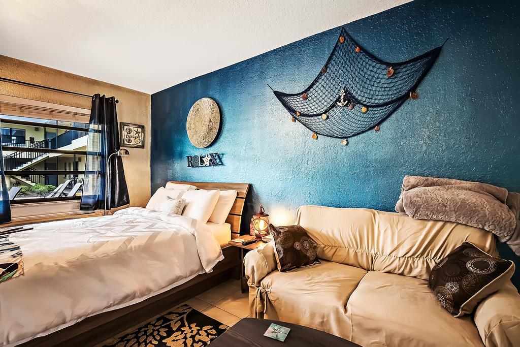 Royal Orleans Resort Unit 113 Redington Beach Exterior photo